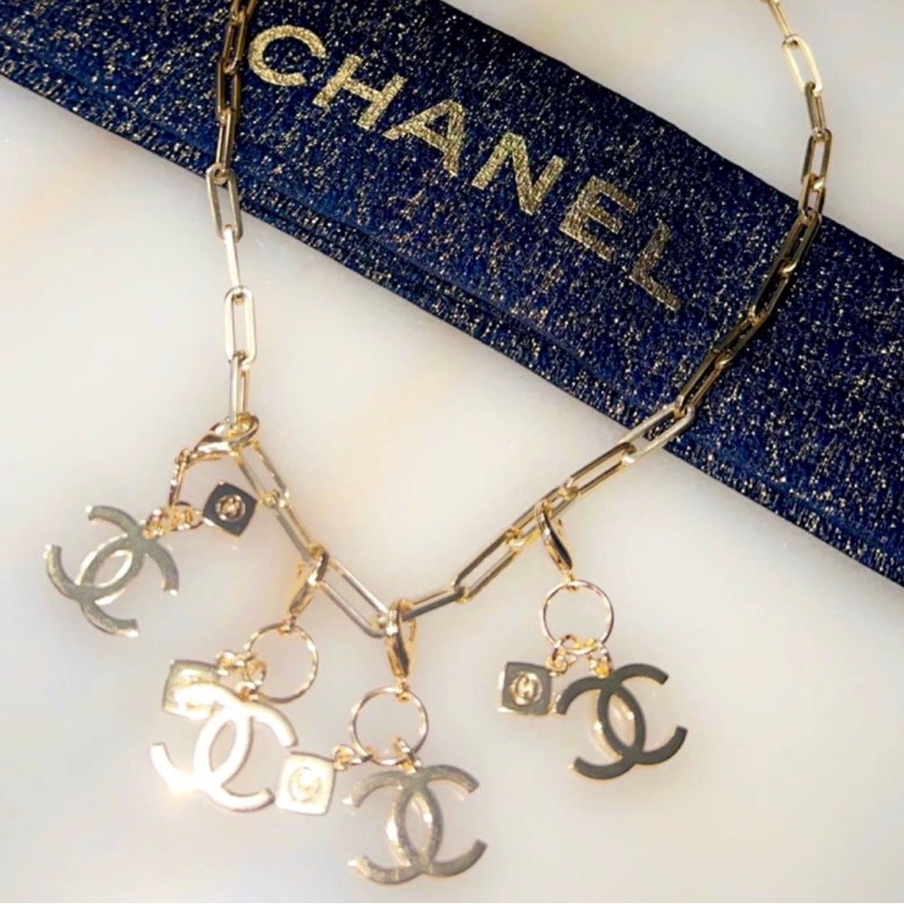 14K Gold paper clip necklace🤩